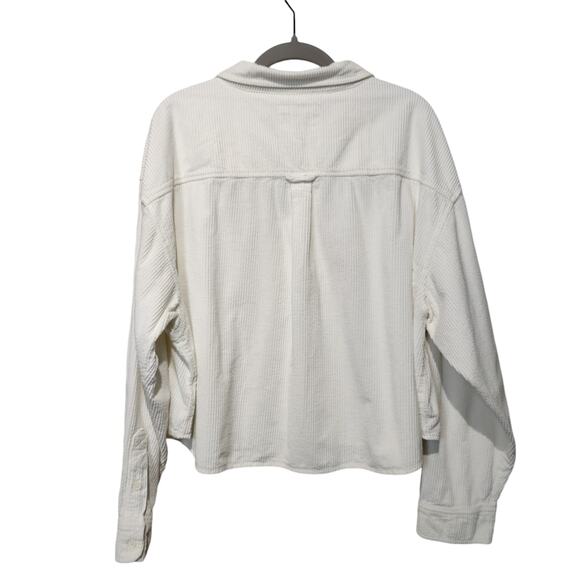 American Eagle Outfitters White Button Down Shirt - Picture 5 of 6